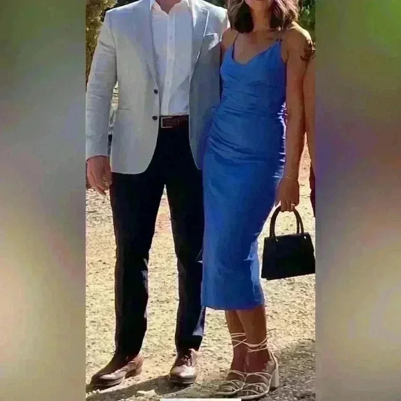 Zara RUCHED LINEN BLEND MIDI DRESS Blue Size M - Picture 3 of 10